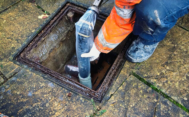 https://plumberyokine.com.au/uploads/2025/06/blocked-drains-682908.jpg
