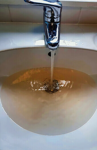 https://plumberyokine.com.au/uploads/2025/06/blocked-drains-905984.jpg